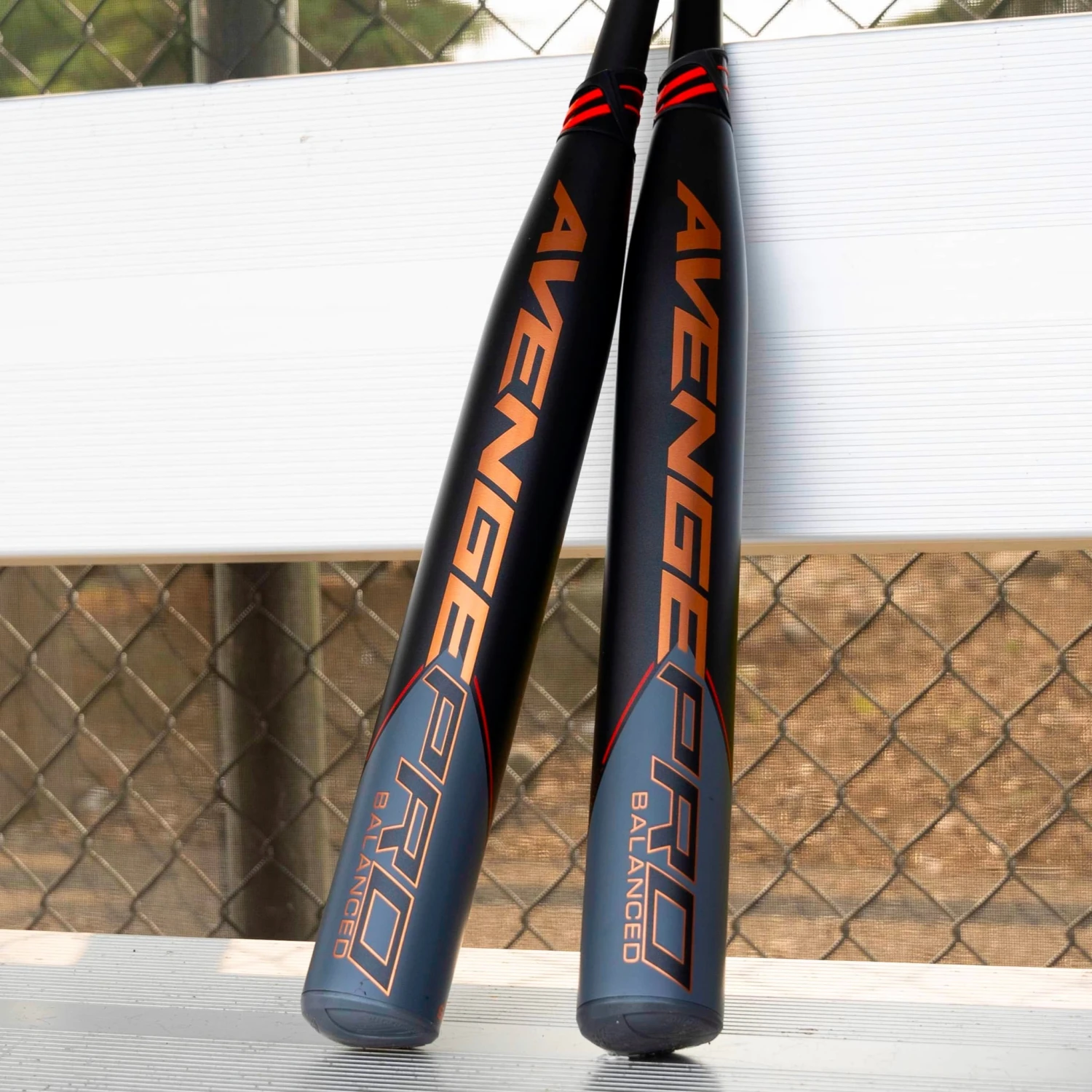 2023 Axe Avenge Pro Balanced USSSA Slowpitch Softball Bat: L154K 4 2023 Axe Avenge Pro Balanced USSSA Slowpitch Softball Bat: L154K - Image 4