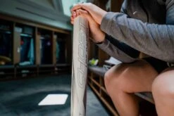 2023 Easton Ghost Unlimited (-9) Fastpitch Softball Bat: FP23GHUL9 -NEW ERA Store MILE44 RG 03442 scaled