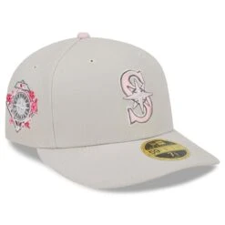 Men's Seattle Mariners New Era Khaki 2023 Mother's Day Low Profile 59FIFTY Fitted Hat